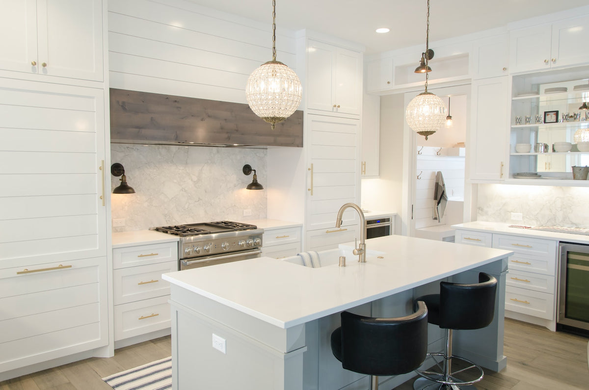 7 Ways to Embrace Gold in Your Kitchen Design