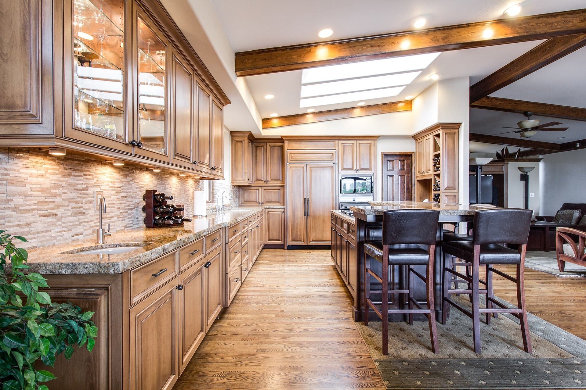 5 Ideas for Kitchen Decor in Bright and Bold Colours
