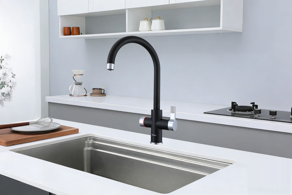 Fohen 4-in-1 Fervente - Matt Black with Chrome Accents