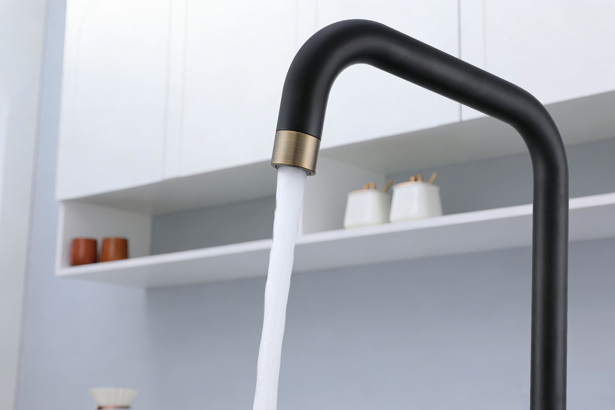 Fohen 4-in-1 Fedina Touch - Matt Black & Patinated Brass Accents