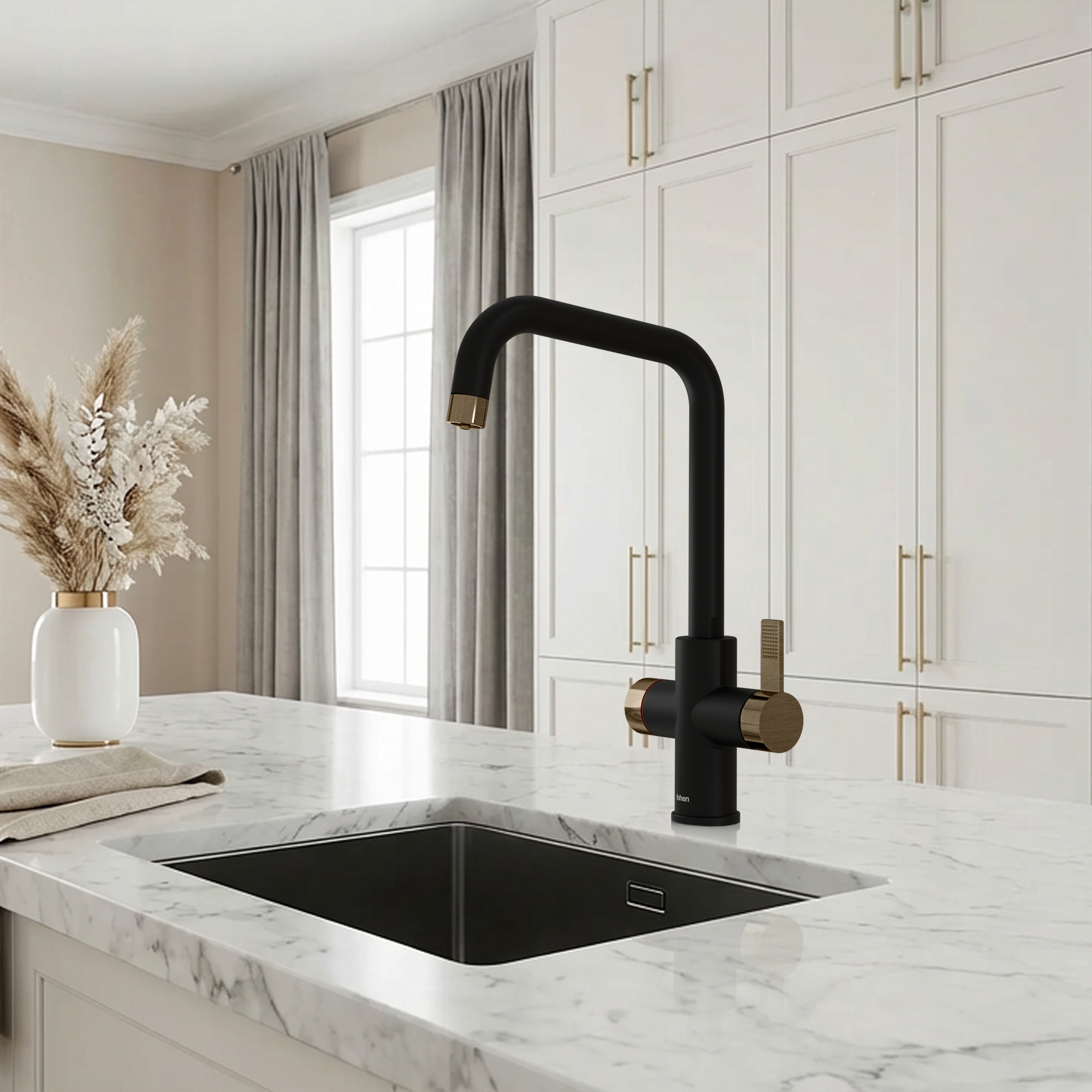 Fohen 4-in-1 Fedina - Matt Black & Patinated Brass Accents