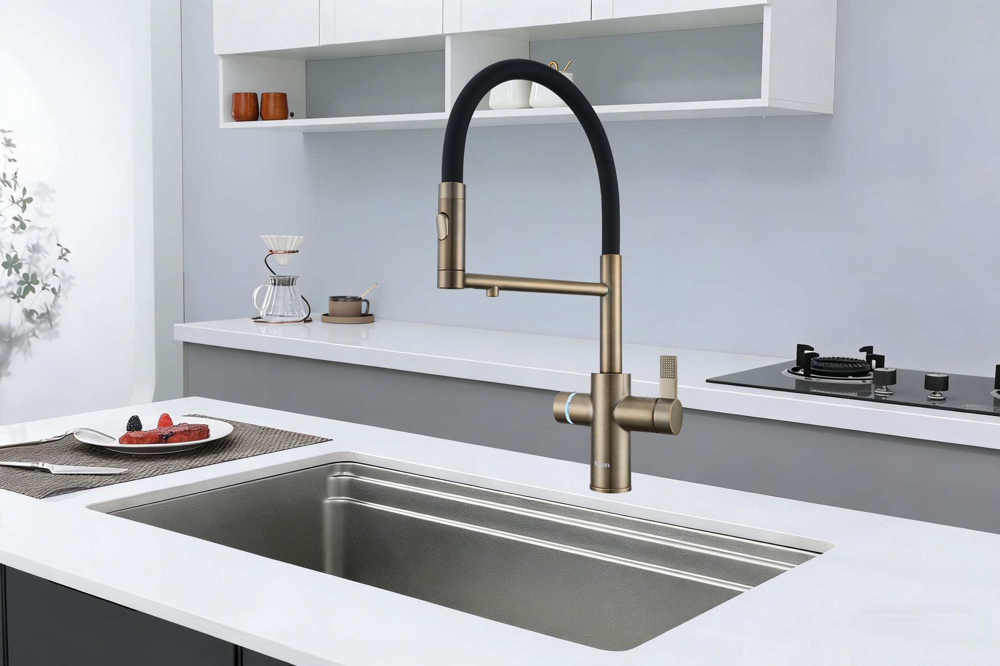 Fohen 4-in-1 Flux Touch - Patinated Brass
