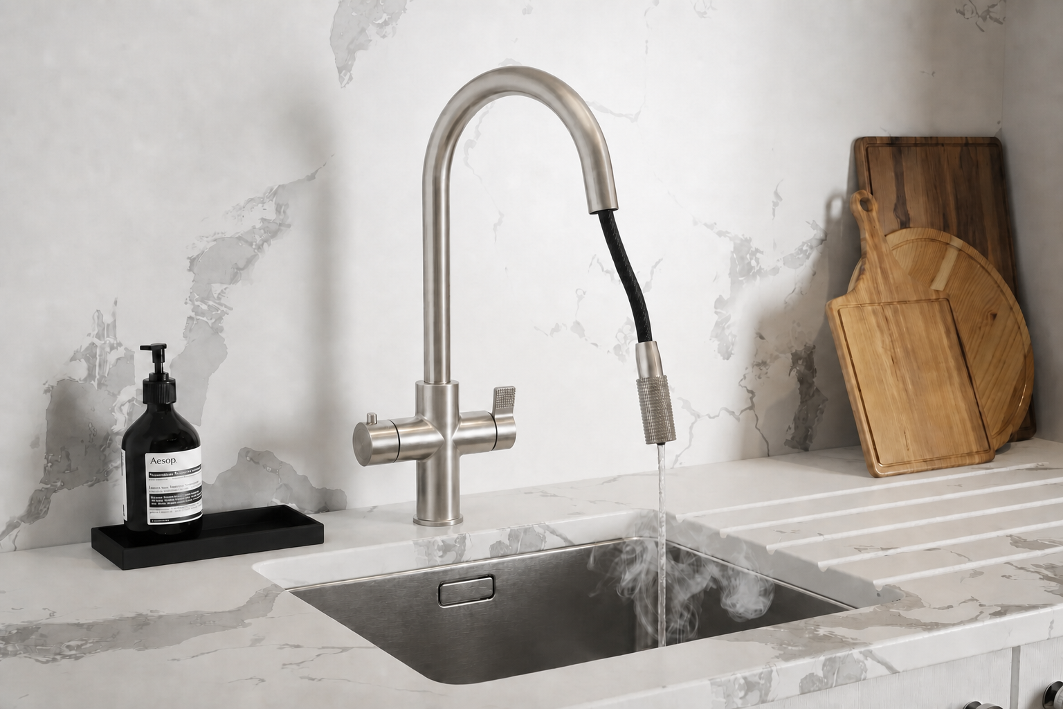 4-in-1 Hanström Flex Pro Instant Boiling Water Tap - Brushed Nickel